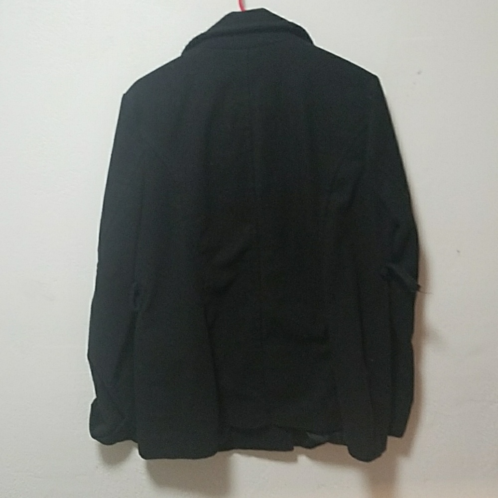 Black jacket - Picture 3 of 4